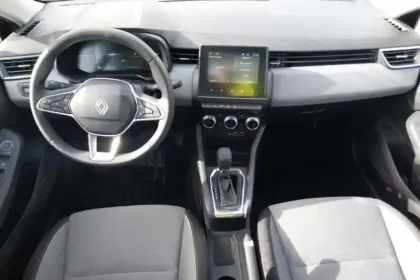 Photo 8 Renault Clio  E-Tech full hybrid 145 ch GSR2