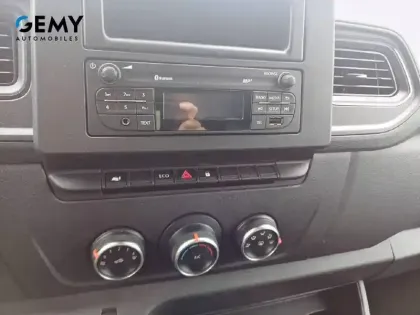 Photo 15 Renault Master  FGN TRAC F3500 L3H3 BLUE DCI 135