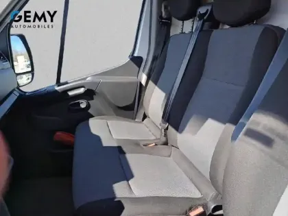 Photo 28 Renault Master  FGN TRAC F3500 L3H3 BLUE DCI 135