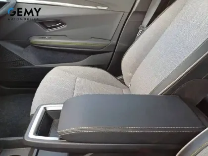 Photo 19 Renault Megane  E-Tech 220 ch autonomie confort AC22