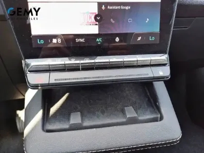 Photo 17 Renault Megane  E-Tech 220 ch autonomie confort AC22