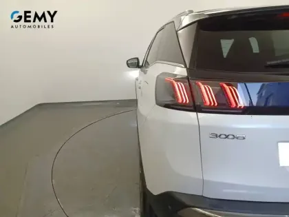 Photo 19 Peugeot 3008  Hybrid 225 e-EAT8