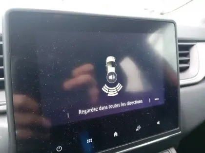 Photo 39 Renault Captur  TCe 130 FAP