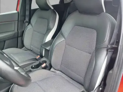 Photo 10 Renault Captur  TCe 130 FAP