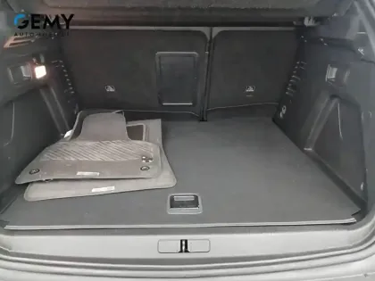 Photo 66 Peugeot 3008  Hybrid 225 e-EAT8