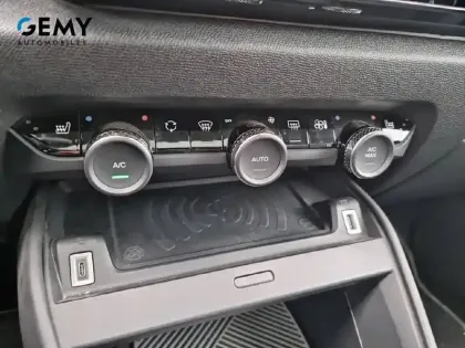 Photo 20 Citroën C4  BlueHDi 130 S&S EAT8