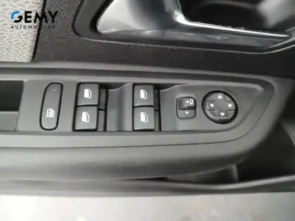 Photo 79 Citroën C4  BlueHDi 130 S&S EAT8