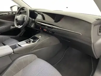 Photo 66 DS DS 4  Hybride E-Tense 225 EAT8