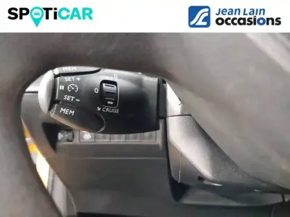 Photo 18 Peugeot 208  PureTech 75 S&S BVM5