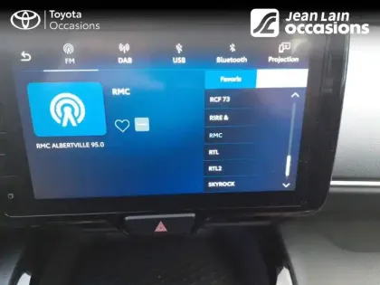 Photo 15 Toyota Yaris  Cross Hybride 116h AWD-i