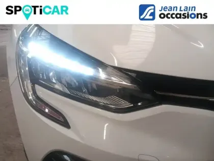 Photo 34 Renault Clio Gén. V (BJA) Ph1 Business 5