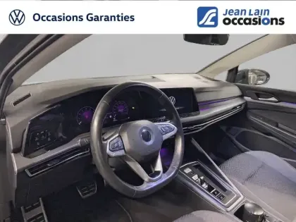 Photo 12 Volkswagen Golf  1.0 eTSI OPF 110 DSG7