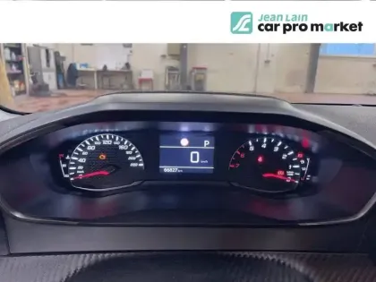 Photo 17 Peugeot 208  PureTech 100 S&S EAT8