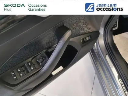 Photo 16 Skoda Octavia  Combi 1.5 TSI Hybrid 150 ch ACT DSG7