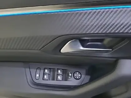 Photo 28 Peugeot 508  SW BlueHDi 130 ch S&S EAT8