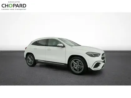 Photo 10 Mercedes GLA  200 d 8G-DCT