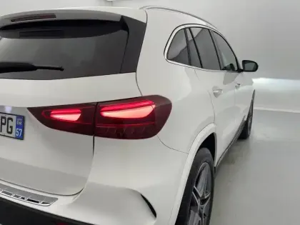 Photo 34 Mercedes GLA  200 d 8G-DCT