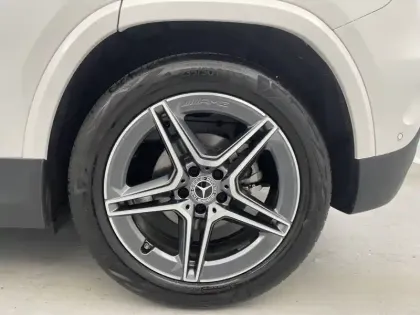 Photo 16 Mercedes GLA  200 d 8G-DCT