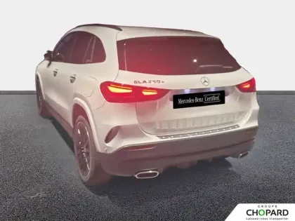 Photo 6 Mercedes GLA  250 e 8G-DCT