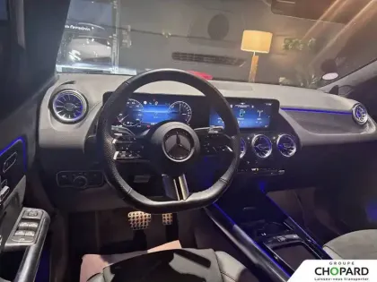 Photo 71 Mercedes GLA  250 e 8G-DCT