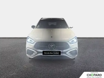 Photo 38 Mercedes GLA  250 e 8G-DCT