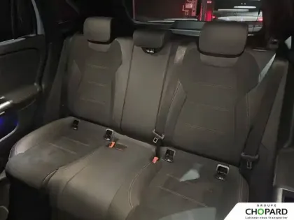 Photo 88 Mercedes GLA  250 e 8G-DCT