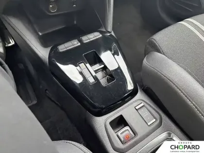 Photo 57 Opel Corsa  Electrique 136 ch & Batterie 50 kWh
