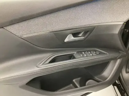 Photo 29 Peugeot 5008  BlueHDi 130ch S&S EAT8