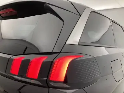 Photo 25 Peugeot 5008  BlueHDi 130ch S&S EAT8