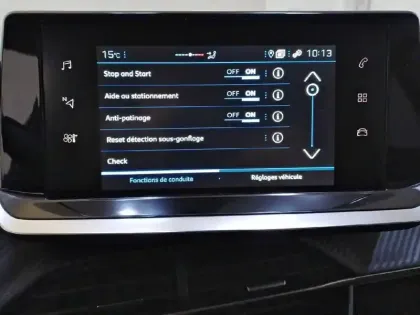 Photo 20 Peugeot 208  PureTech 100 S&S BVM6