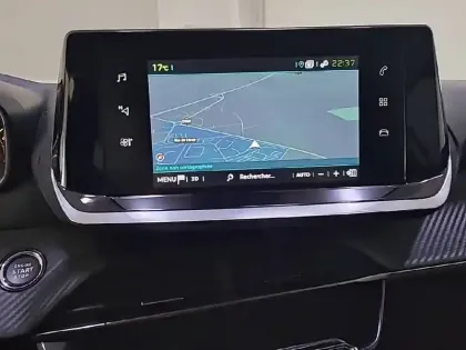 Photo 18 Peugeot 208  Electrique 50 kWh 136ch