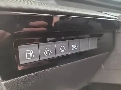 Photo 23 Peugeot 508  SW Hybrid 225 e-EAT8