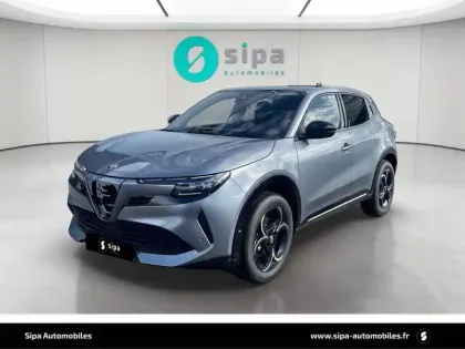 Photo 69 Alfa Romeo Junior  1.2 Ibrida 145 ch e-DCT6 Q4