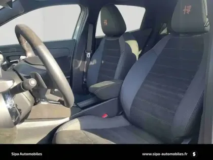 Photo 11 Alfa Romeo Junior  1.2 Ibrida 145 ch e-DCT6 Q4