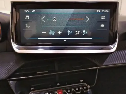 Photo 48 Peugeot 208  Hybrid 100 e-DCS6