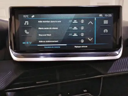 Photo 21 Peugeot 208  Hybrid 100 e-DCS6