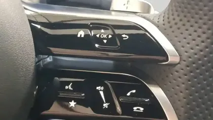 Photo 18 Mercedes Classe GLC GLC 300 e Hybrid EQ 9G-Tronic 4Matic