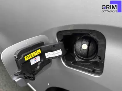 Photo 19 Peugeot Expert  FGN TOLE M BLUEHDI 145 S&S EAT8