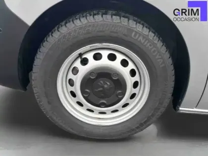 Photo 12 Peugeot Expert  FGN TOLE M BLUEHDI 145 S&S EAT8