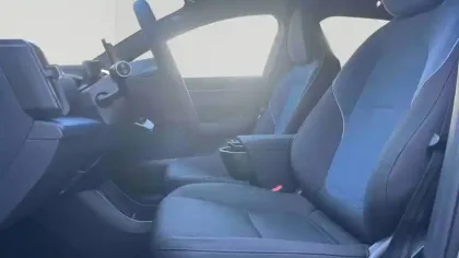 Photo 10 Volvo Ex30  Single Extended Range 272 ch 1EDT