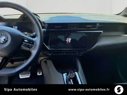 Photo 13 Alfa Romeo Junior  Elettrica 156 ch