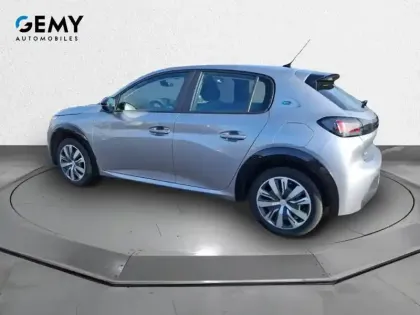 Photo 6 Peugeot 208  Electrique 50 kWh 136ch