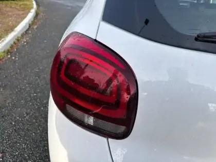 Photo 16 Citroën C3  PureTech 83 S&S BVM5