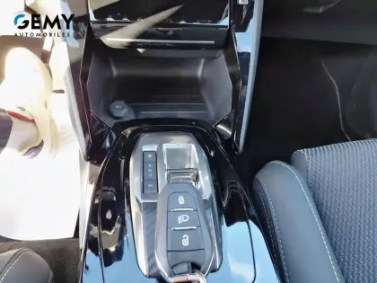 Photo 13 Peugeot 208  Hybrid 110 e-DCS6