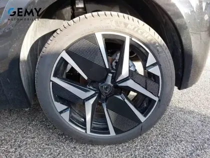 Photo 10 Peugeot 208  Hybrid 110 e-DCS6