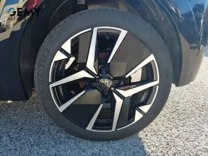 Photo 29 Peugeot 208 Gén. II Ph2 GT 5