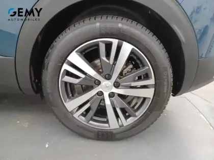 Photo 47 Peugeot 3008  Hybrid 225 e-EAT8