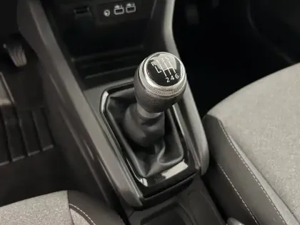 Photo 42 Renault Clio  Blue dCi 100 ch GSR2 Auto-école