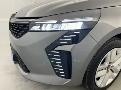 Photo 25 Renault Clio  Blue dCi 100 ch GSR2 Auto-école