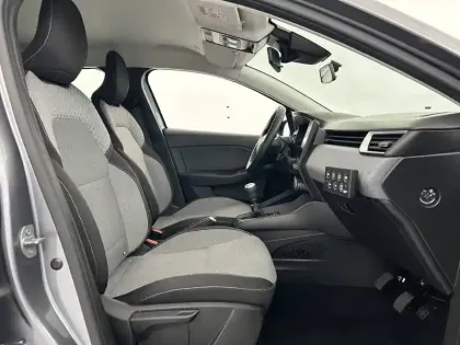 Photo 43 Renault Clio  Blue dCi 100 ch GSR2 Auto-école